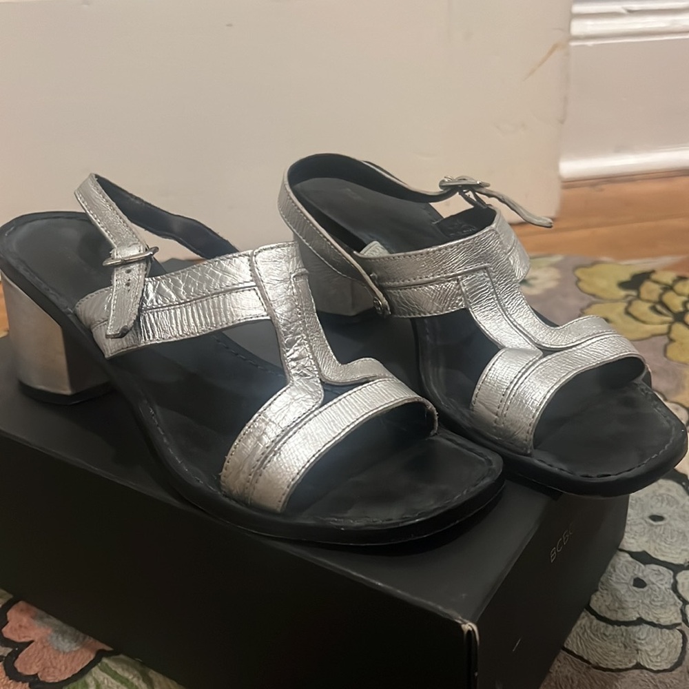 Vintage BCBGMaxAzria Women's Silver Sandals